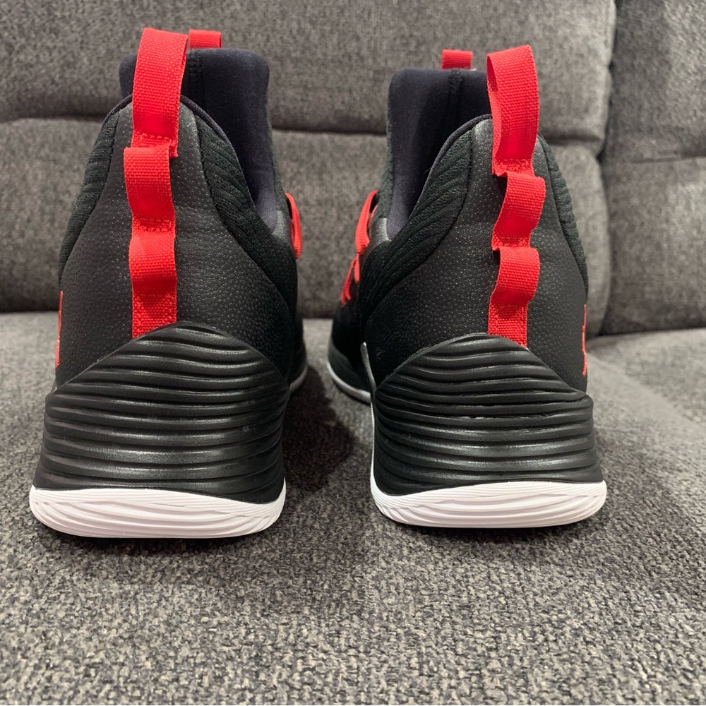 Jordan Black and Red Athletic Shoes - Picture 4 of 8